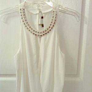 Pretty Flowy Top 🎀 NWOT - Never Worn 🎀